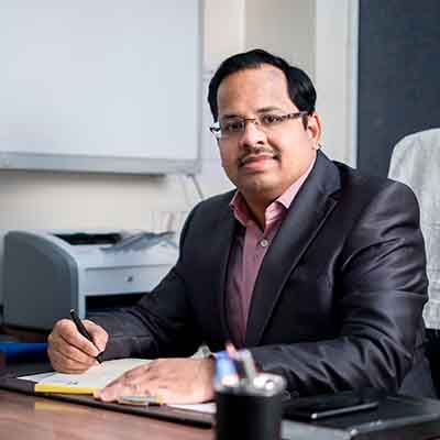 Best oncologist in Pune